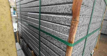 贵港芝麻白楼梯踏步室外