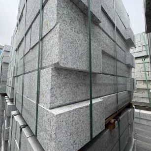 贵港芝麻白路牙石 马路牙子