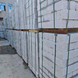 贵港芝麻白路牙石，路侧石