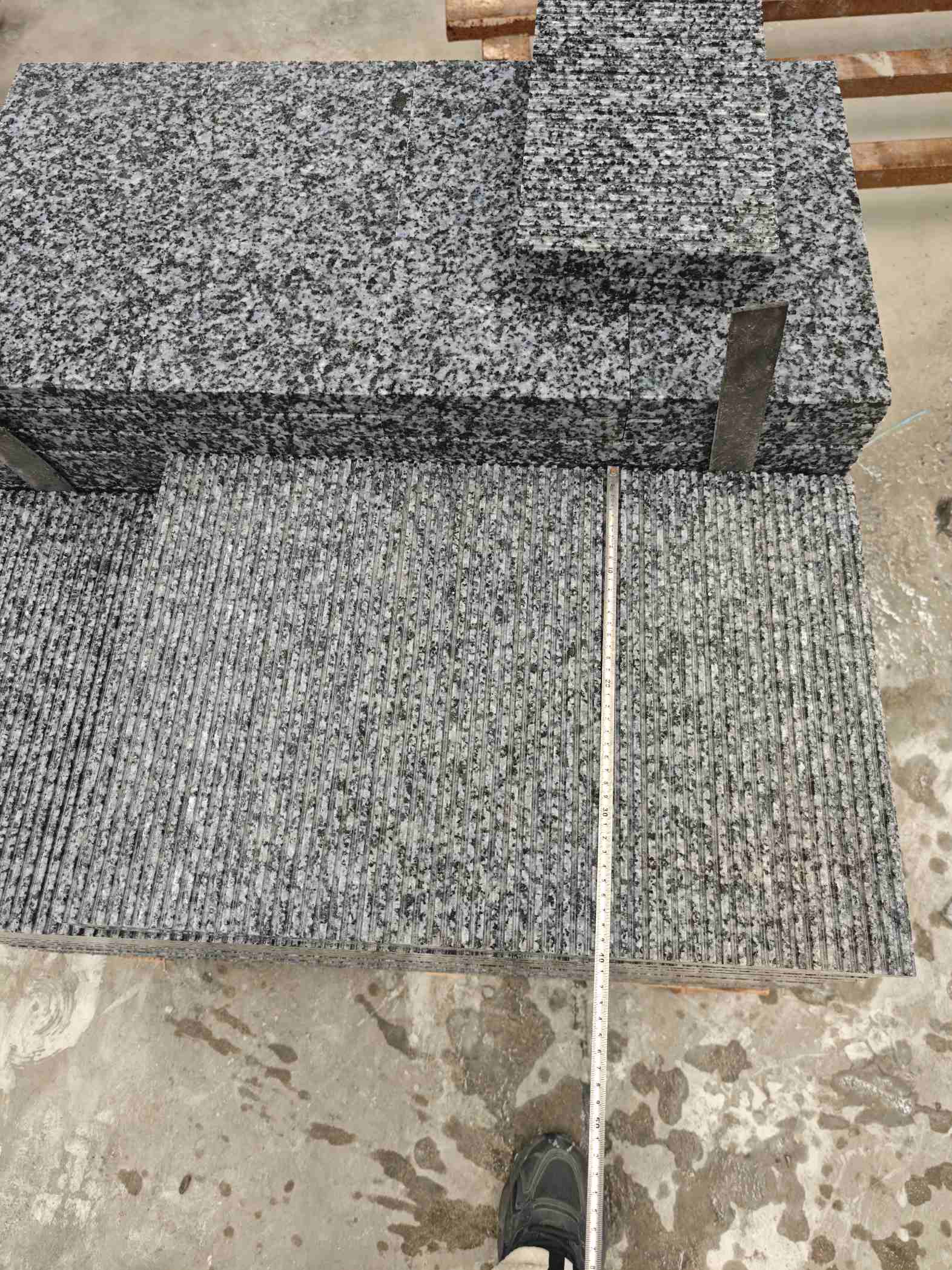 贵港芝麻黑拉丝面